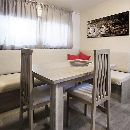 Lg Residenz Crevillente